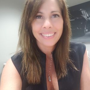 Meet your Posher, Lisa